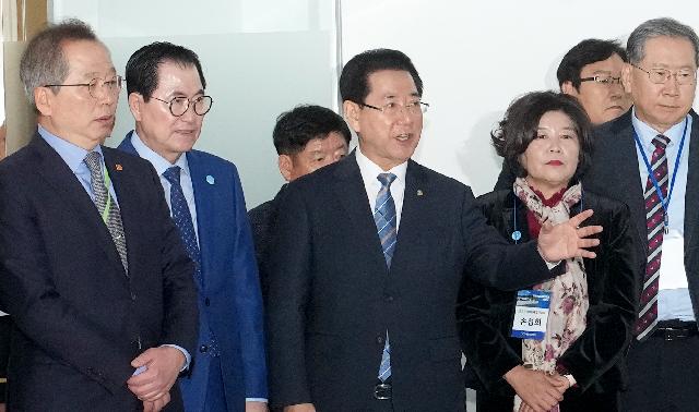 대한민국 최초 공공 ‘완도 해양치유센터’ 개관식